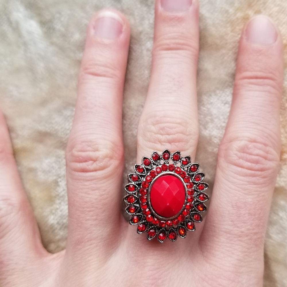 ModCloth red rhinestone ring - Picture 9 of 9